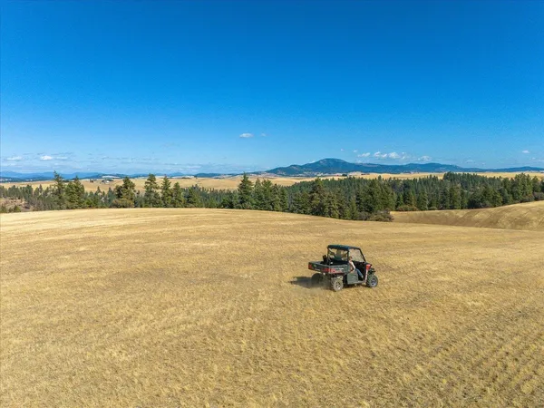 $1,600,000 | Xxx East Cornwall Road, Spangle, WA 99031