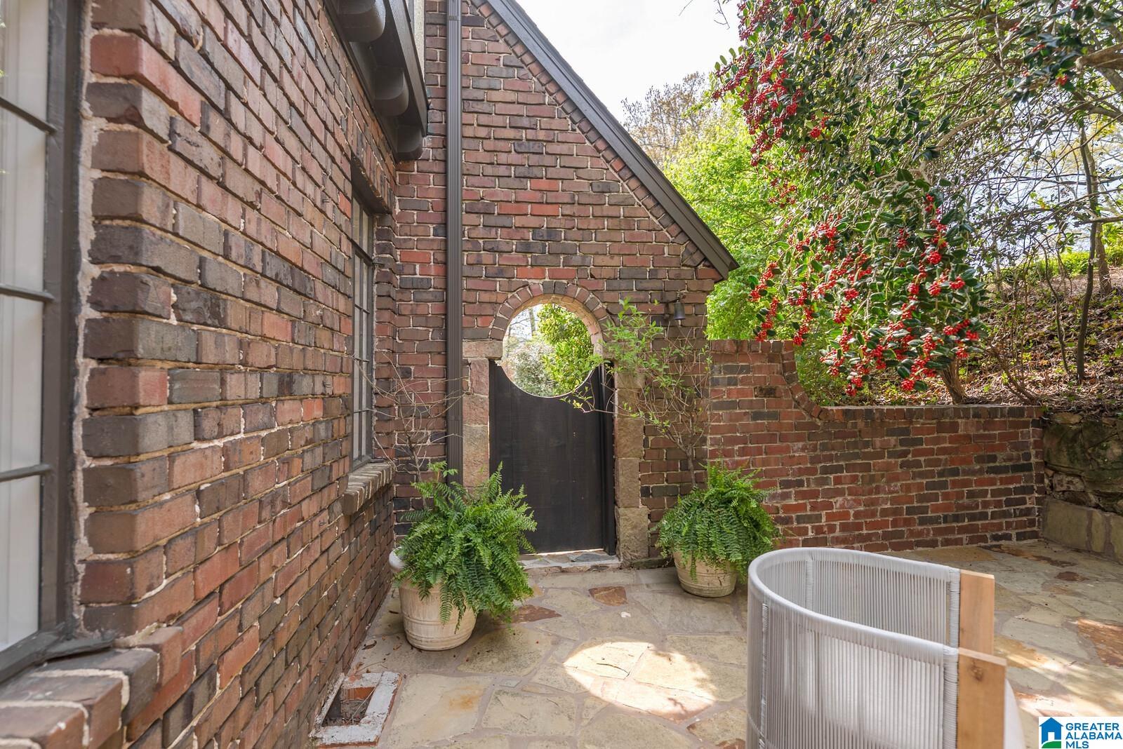 2924 Thornhill Road Birmingham, AL 35213 - Photo 45 of 56