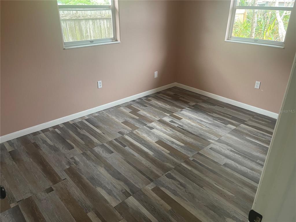 906 Essex Road Brandon, FL 33510 - Photo 8 of 16