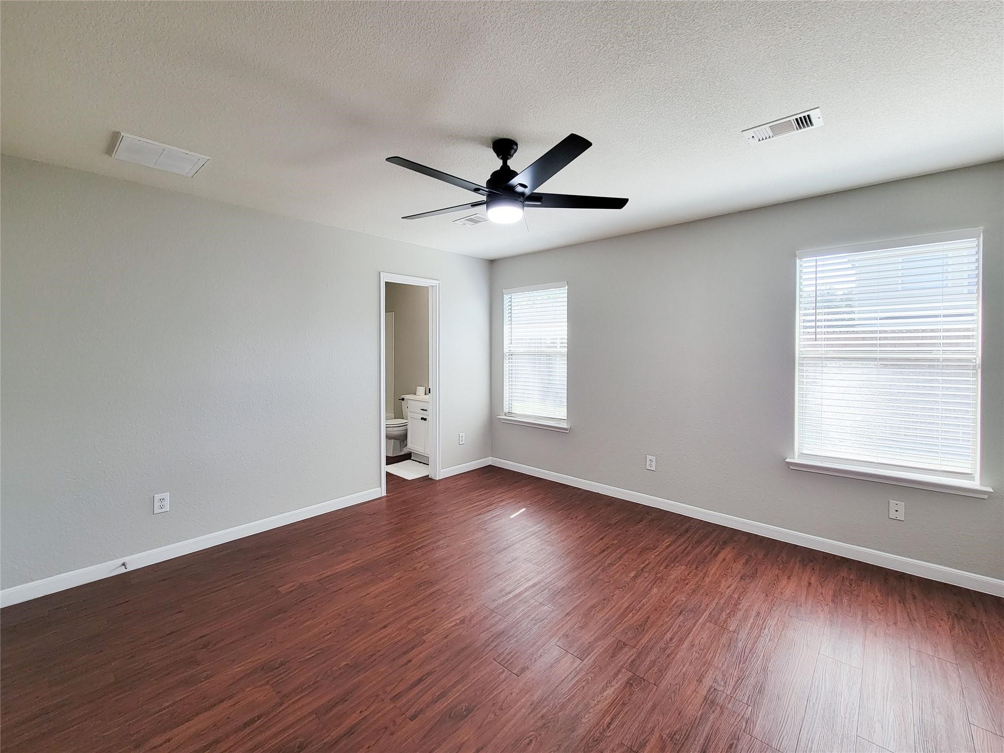 2911 Rustling Chestnut Street Spring, TX 77389 - Photo 13 of 24