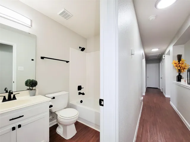 $2,075 | 2911 Rustling Chestnut Street, Spring, TX 77389