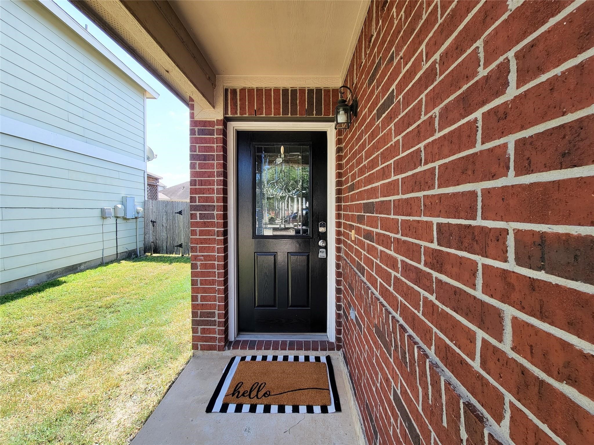 2911 Rustling Chestnut Street Spring, TX 77389 - Photo 3 of 24