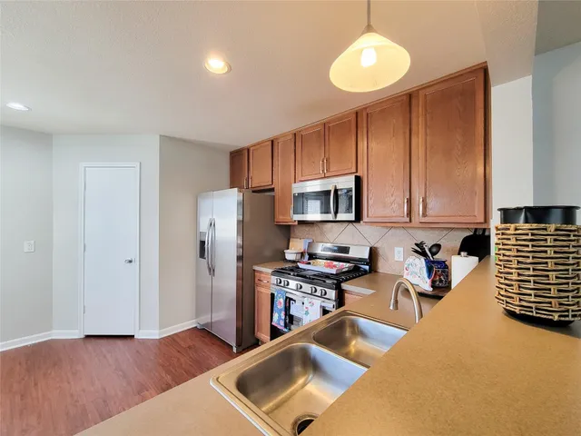 $2,075 | 2911 Rustling Chestnut Street, Spring, TX 77389