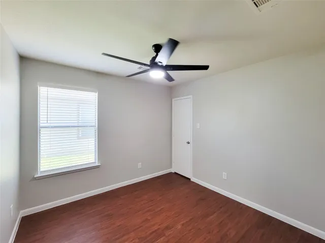 $2,075 | 2911 Rustling Chestnut Street, Spring, TX 77389