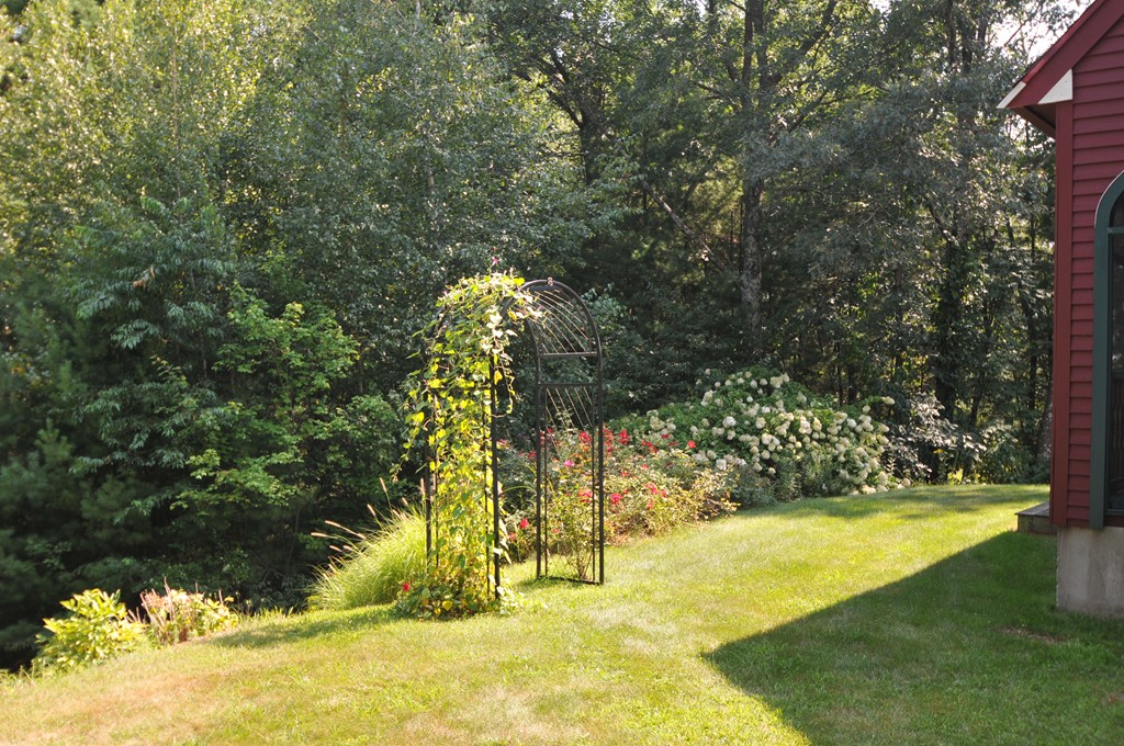 54 Chipper Hill Road Northbridge, MA 01534 - Photo 21 of 25