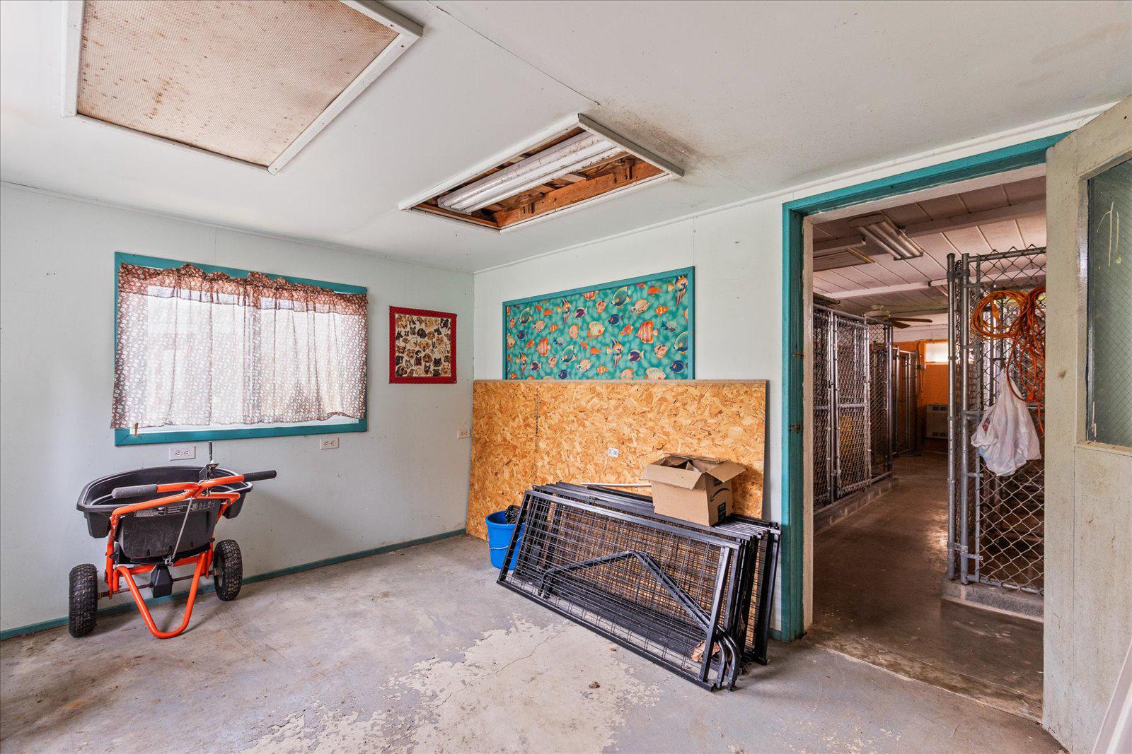 333 Newcomer Road Windsor, PA 17366 - Photo 63 of 112 Kennel Building 3