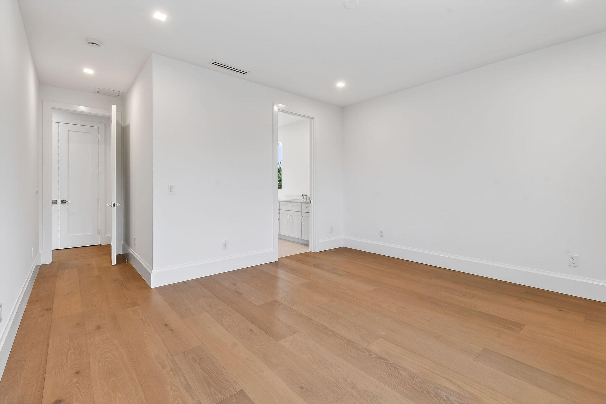 192 River Drive Jupiter, FL 33469 - Photo 23 of 45 a view of empty room