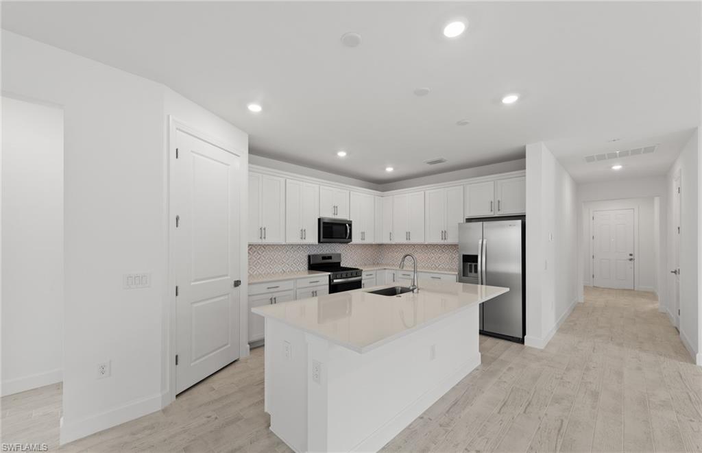 2072 Freemont Way Naples, FL 34120 - Photo 7 of 42