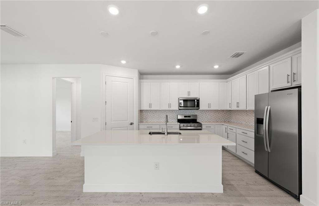 2072 Freemont Way Naples, FL 34120 - Photo 9 of 42