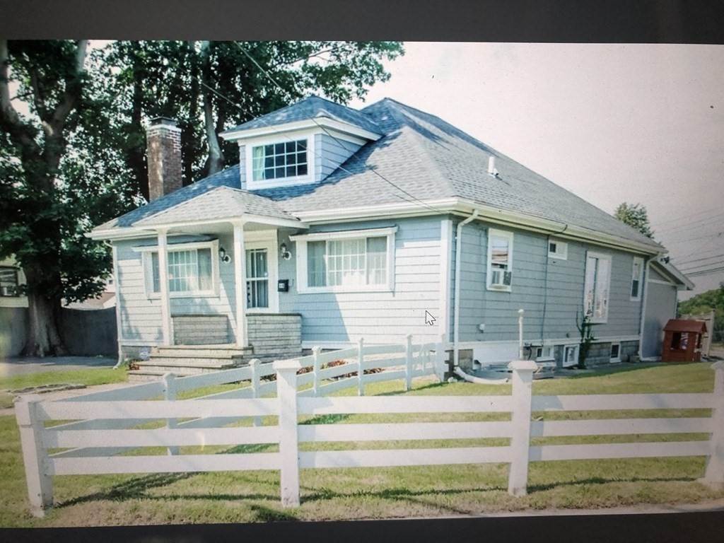 64 Sohier Road Beverly, MA 01915 - Photo 2 of 42 Gallery Image 2