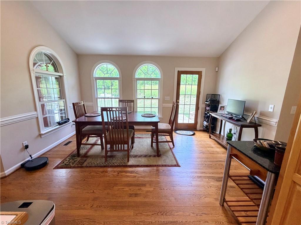 198 Captain Day Road Ronda, NC 28670 - Photo 14 of 28