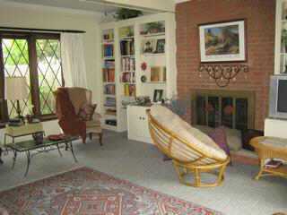 2130 Elgin Road Columbus, OH 43221 - Photo 4 of 9