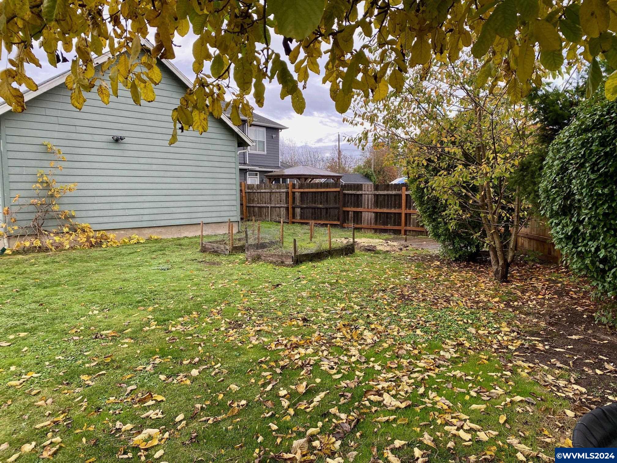 8040 Wheatland Road North Keizer, OR 97303 - Photo 6 of 41 Gallery Image 6