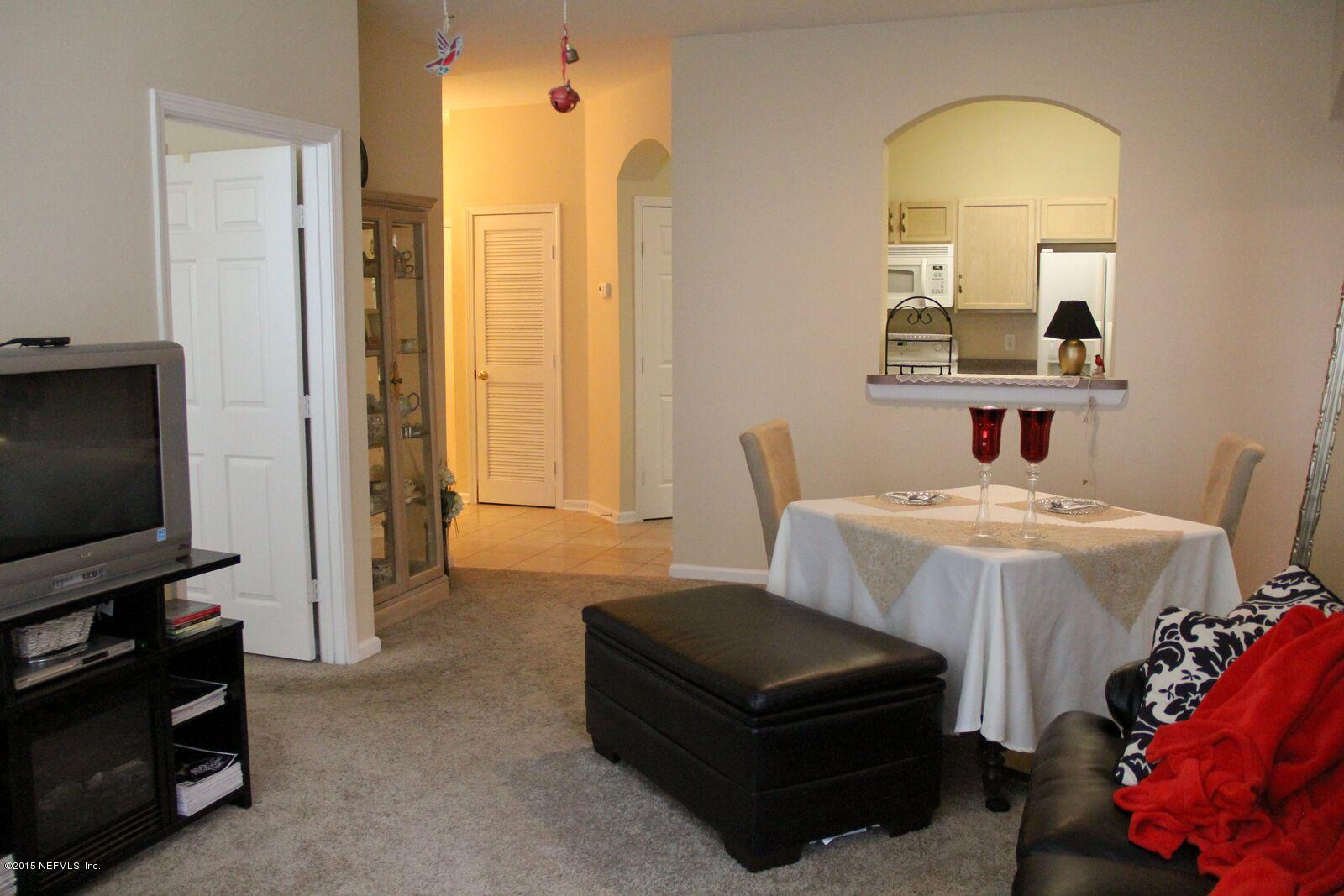 10550 Baymeadows Road, Unit 707 Jacksonville, FL 32256 - Photo 5 of 19 Baymeadows-dining area