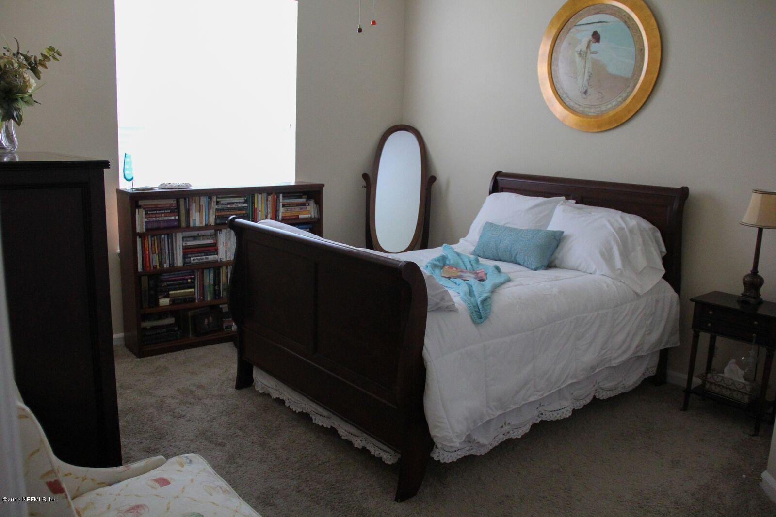 10550 Baymeadows Road, Unit 707 Jacksonville, FL 32256 - Photo 8 of 19 Baymeadows-master bedroom