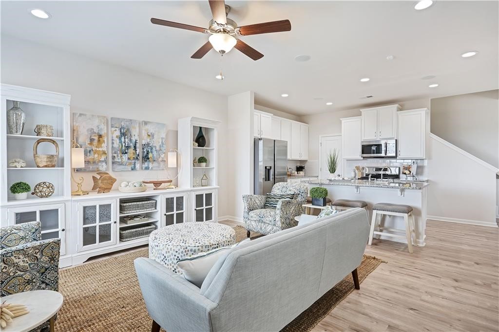 217 Scenic Drive, Unit 217 SCENIC ROAD Anderson, SC 29621 - Photo 4 of 15