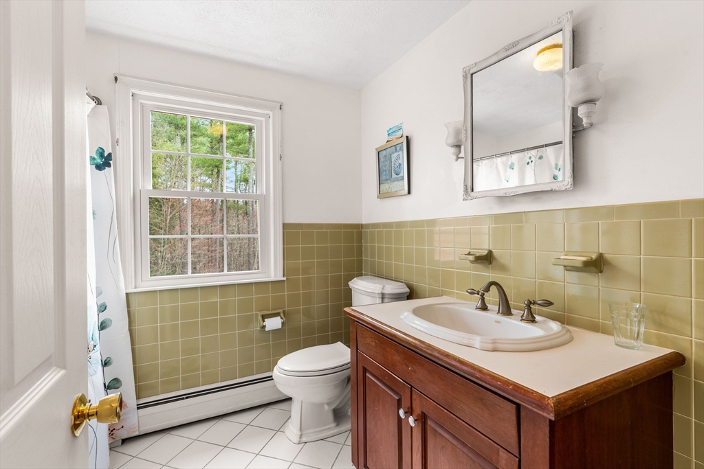 6 Sirod Road Windham, NH 03087 - Photo 23 of 41