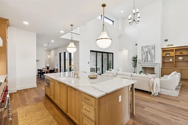 $3,195,000 | 7153 Cornelia Lane, Dallas, TX 75214