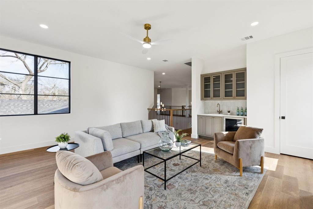 7153 Cornelia Lane Dallas, TX 75214 - Photo 22 of 31