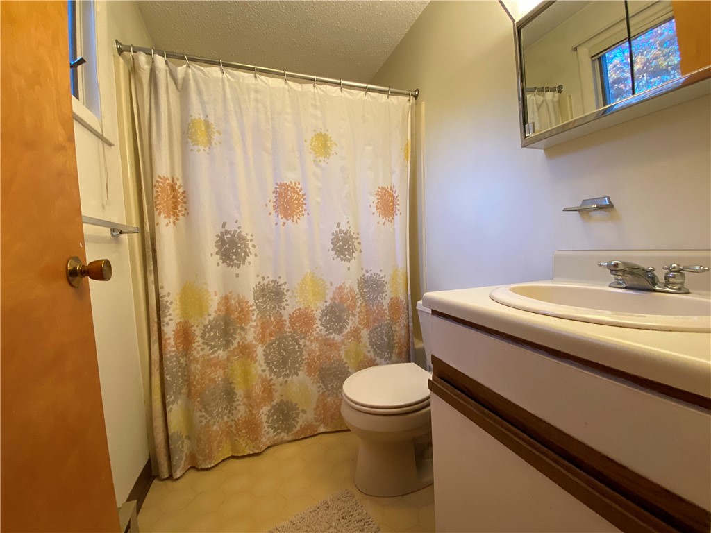 26 West Castle Way, Unit C Charlestown, RI 02813 - Photo 8 of 10