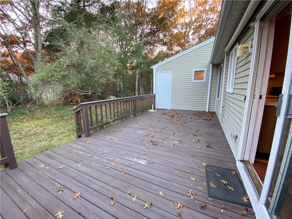 26 West Castle Way, Unit C Charlestown, RI 02813 - Photo 9 of 10