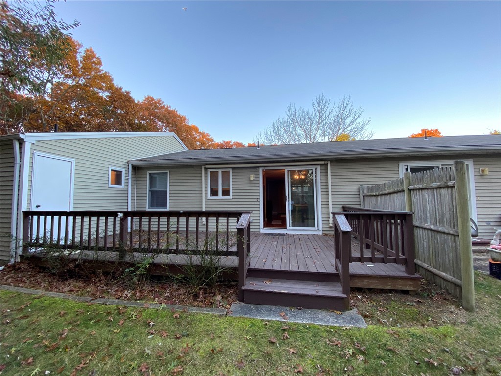 26 West Castle Way, Unit C Charlestown, RI 02813 - Photo 10 of 10