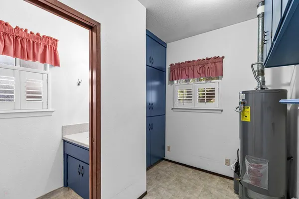 a view of a livingroom with a fireplace