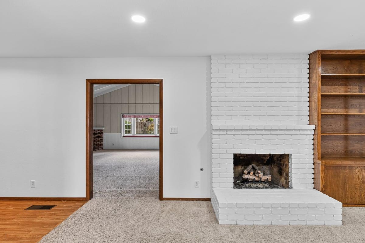 244 California Street Ripon, CA 95366 - Photo 16 of 34 a view of a livingroom with a fireplace