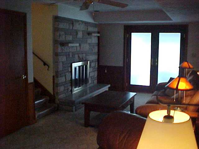 1075 Bernhard Road Columbus, OH 43227 - Photo 17 of 20 Gallery Image 17
