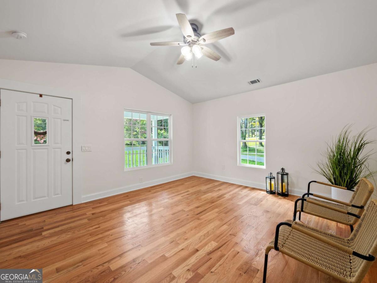 3621 Lebanon Church Road, Unit 2 Gillsville, GA 30543 - Photo 7 of 42