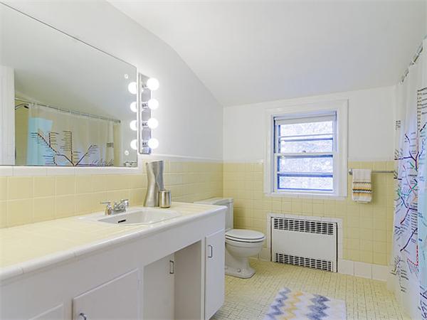 156 Monroe Road Quincy, MA 02169 - Photo 11 of 15 Gallery Image 11