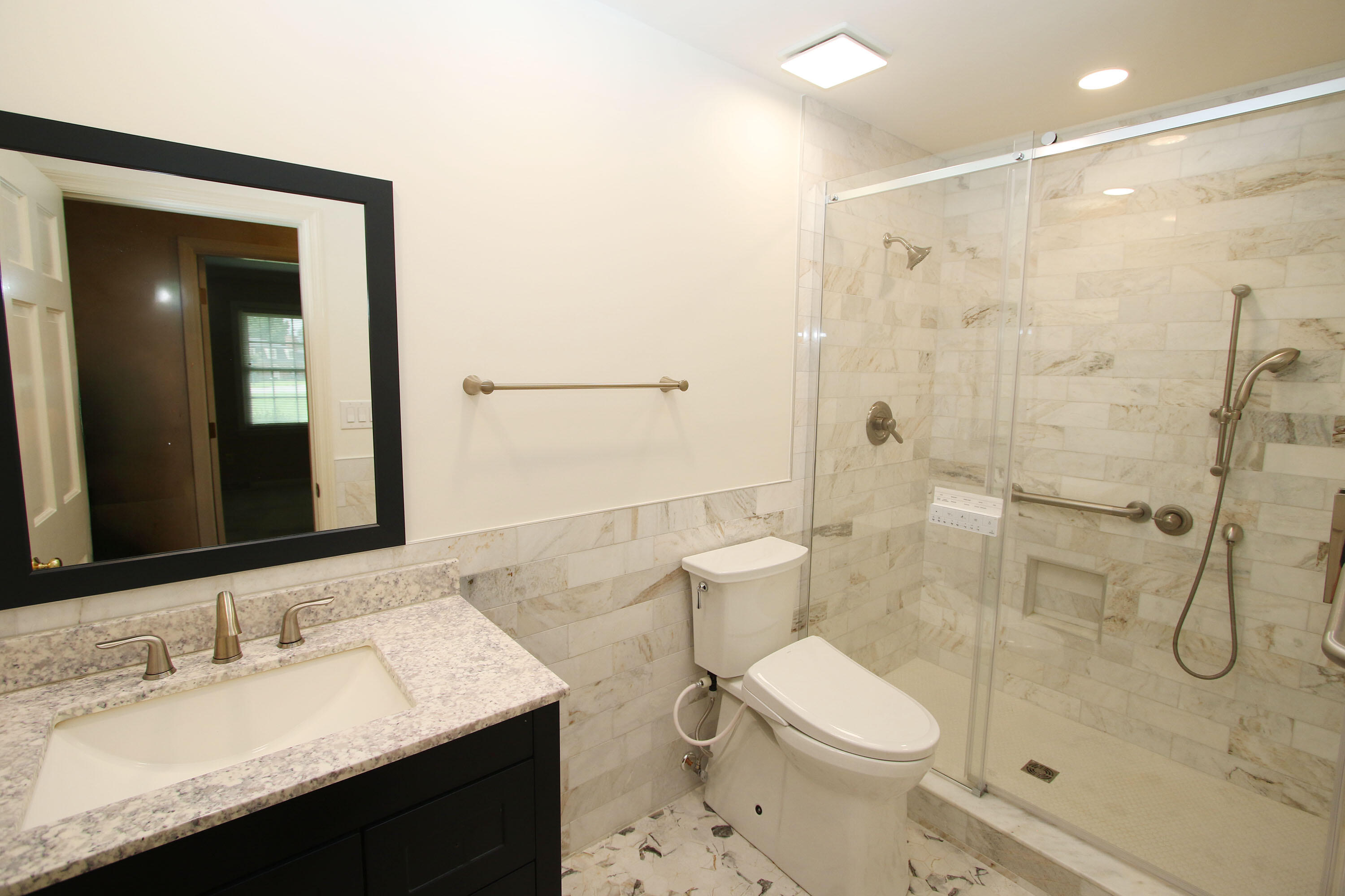 2586 Westmorland Road Lexington, KY 40510 - Photo 26 of 52 37
