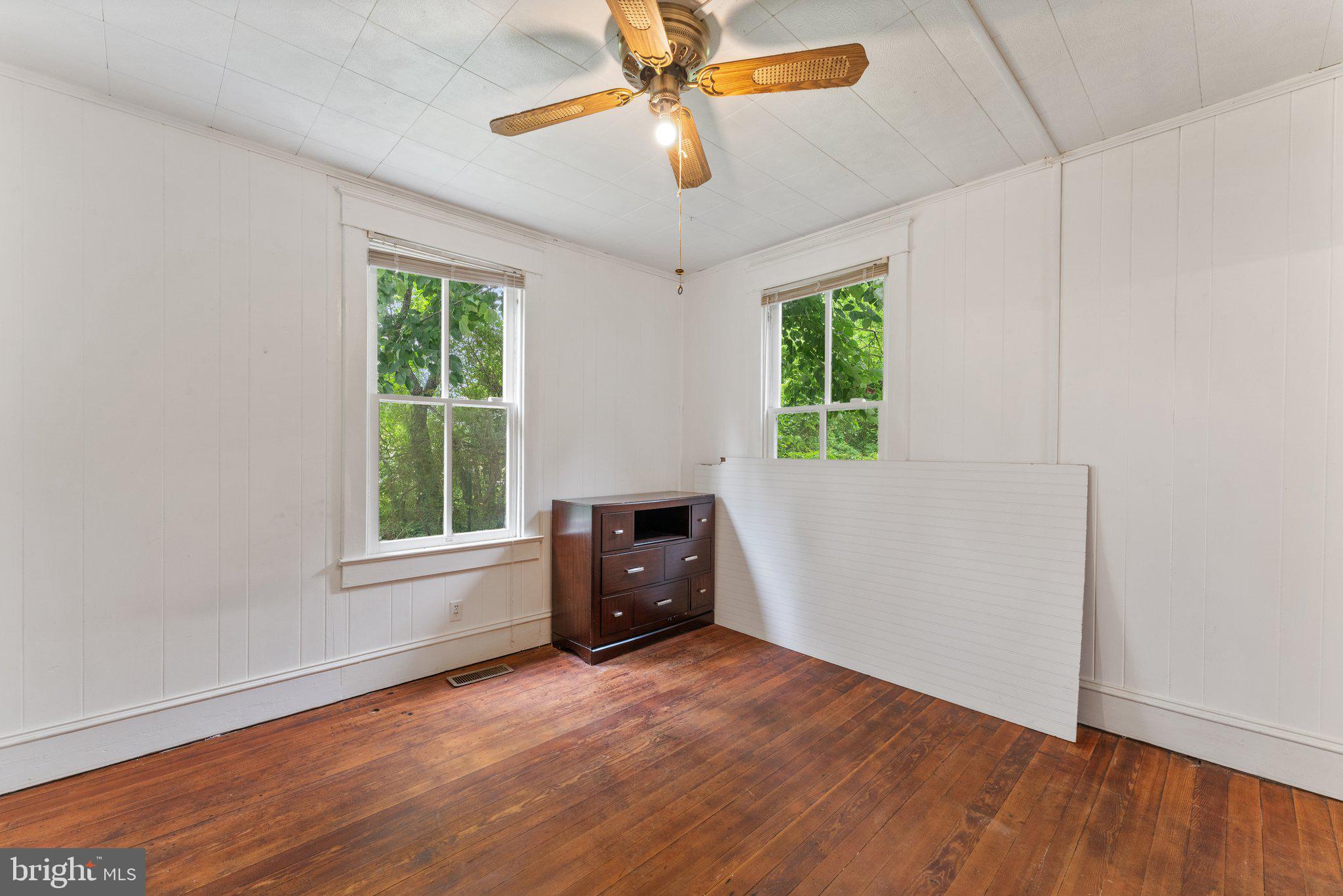 5179 Mary Ball Road Lancaster, VA 22503 - Photo 26 of 64 Main Level Bedroom