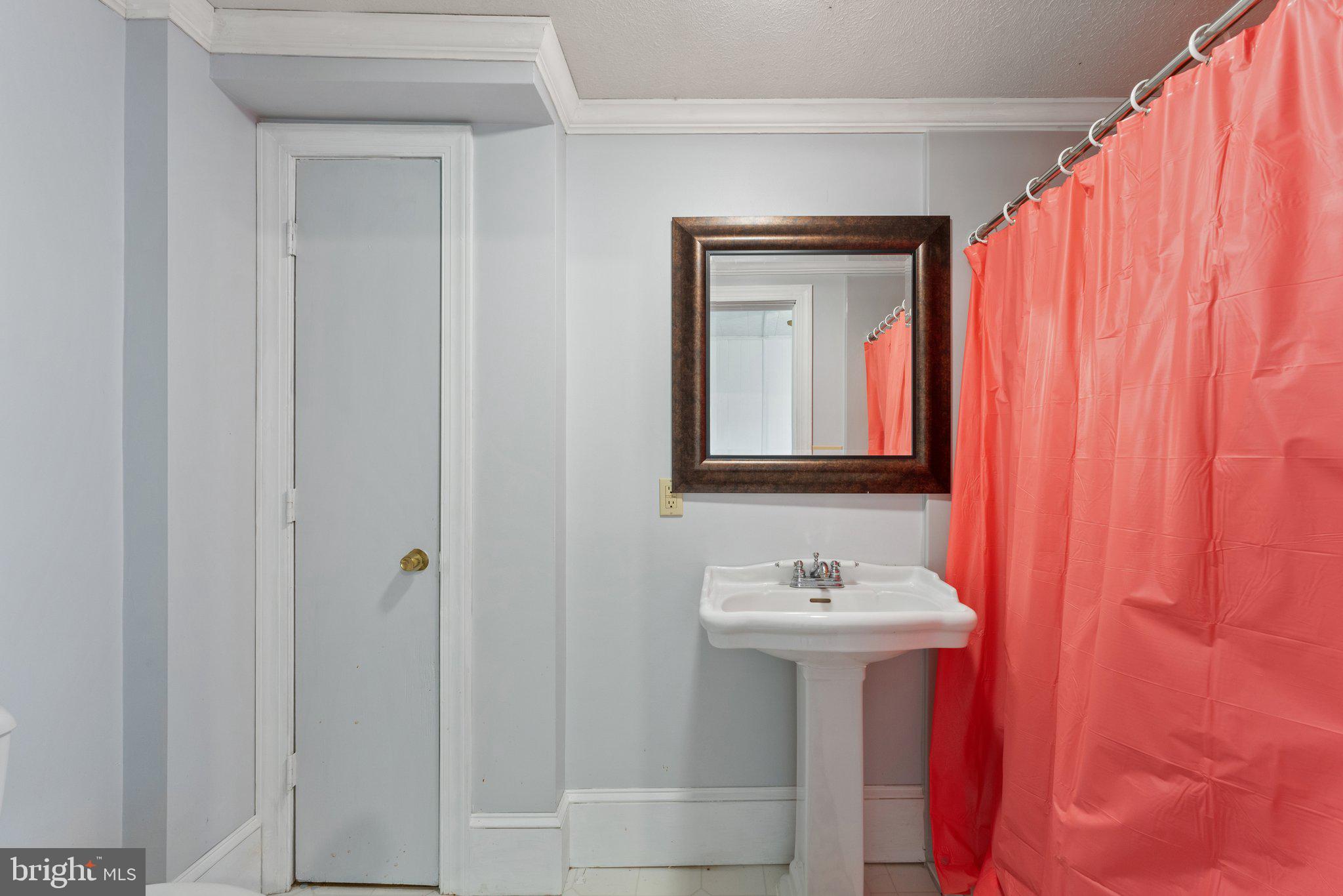 5179 Mary Ball Road Lancaster, VA 22503 - Photo 28 of 64 Main Level Full Bath