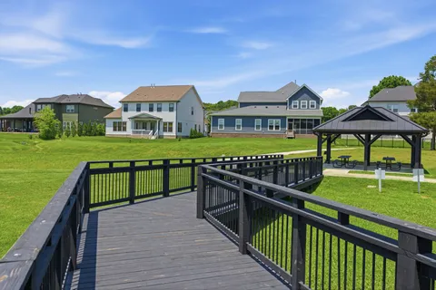 $1,025,000 | 2009 Ellsworth Lane, Arrington, TN 37014