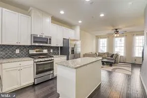 $3,050 | 296 Wood Trestle Terrace Southeast, Leesburg, VA 20175