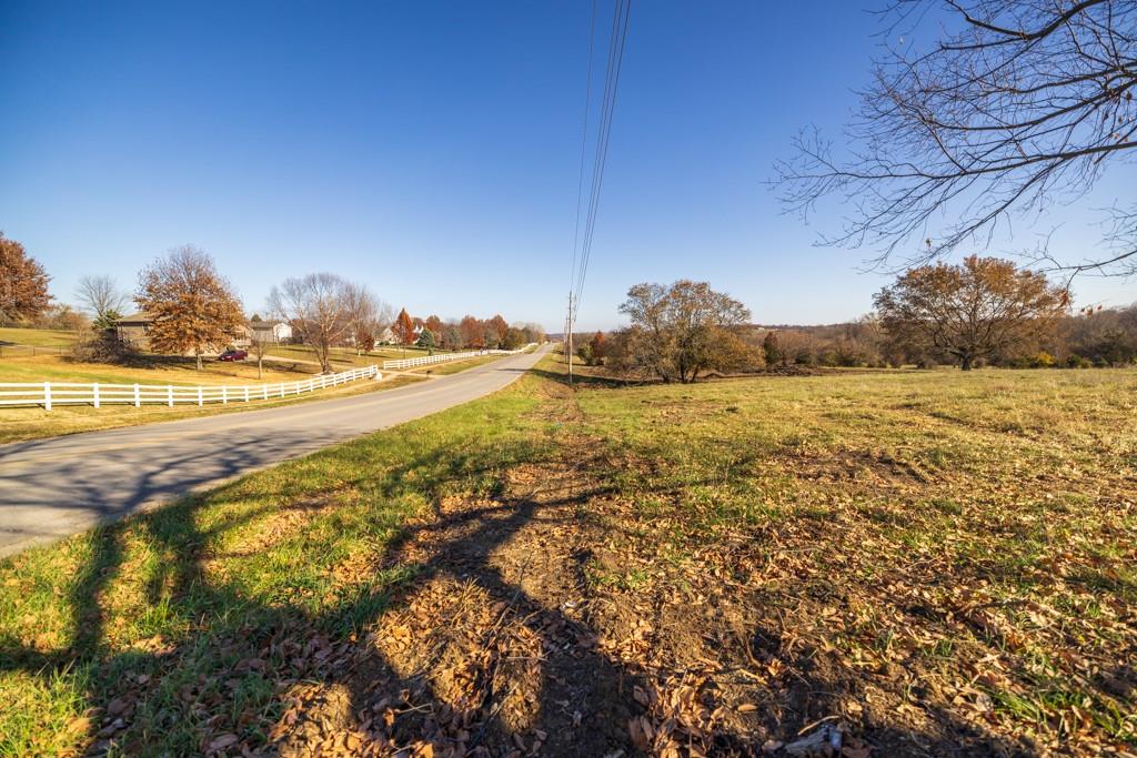 2 West Ryan Road Grain Valley, MO 64029 - Photo 9 of 22