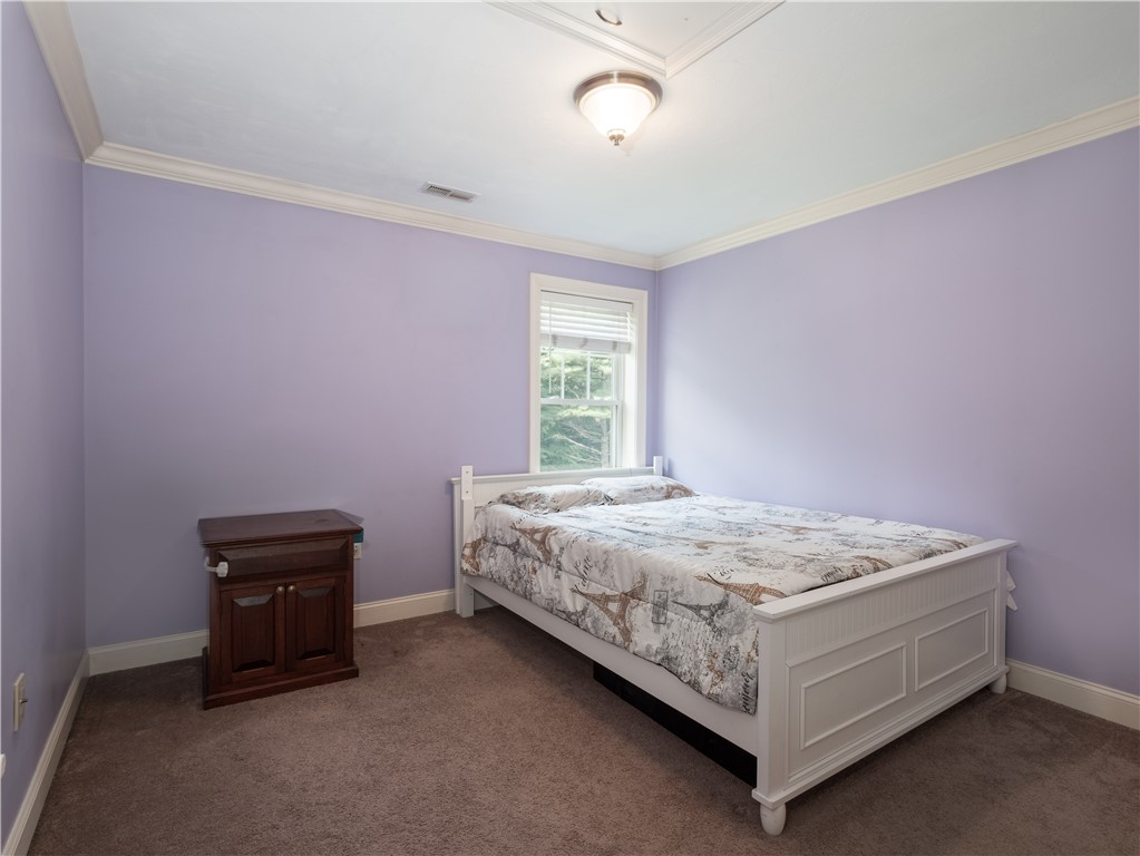 41 Hickory Road Cumberland, RI 02864 - Photo 22 of 33 Gallery Image 22