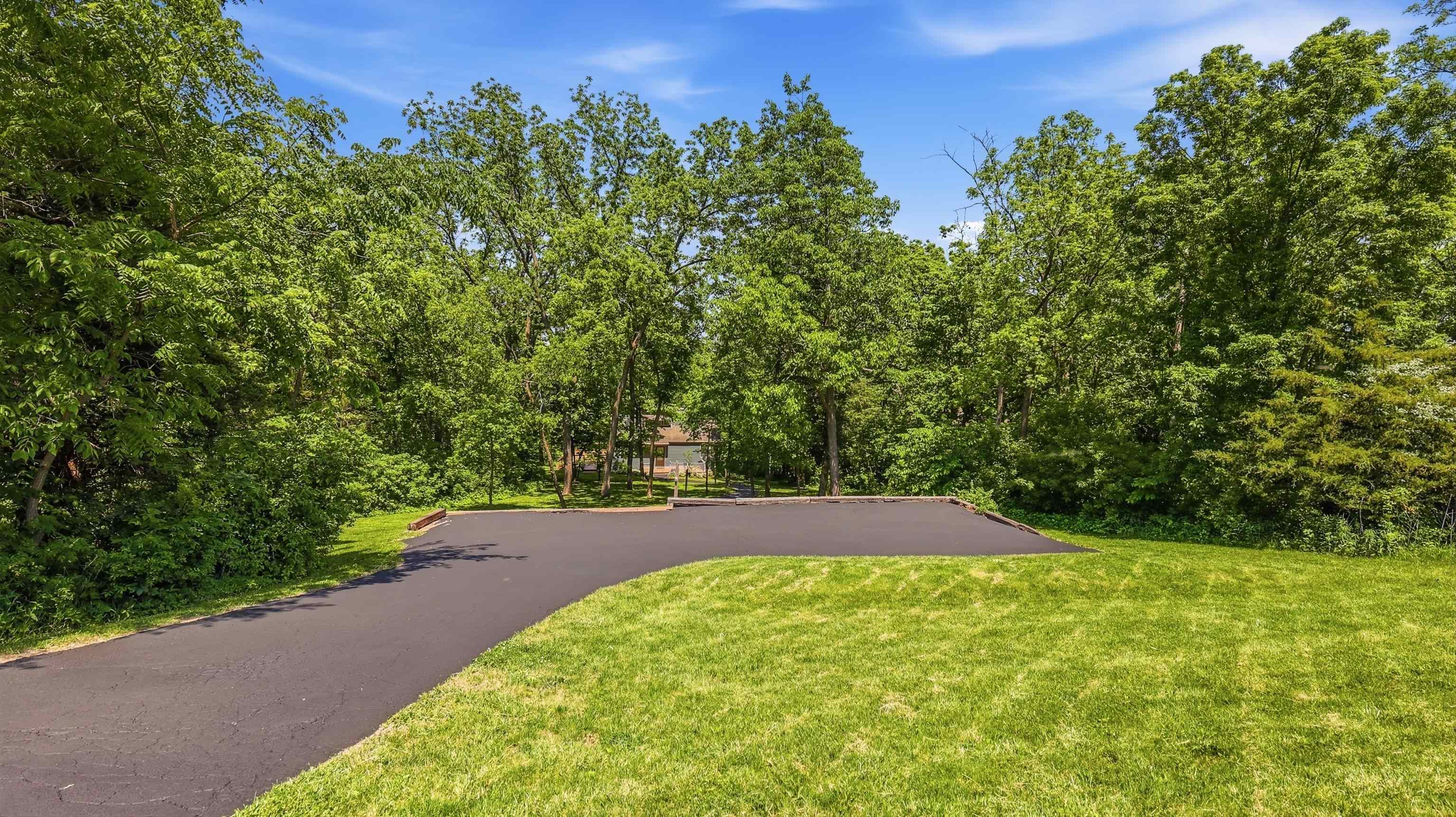 320 West Wachter Road Galena, IL 61036 - Photo 2 of 43