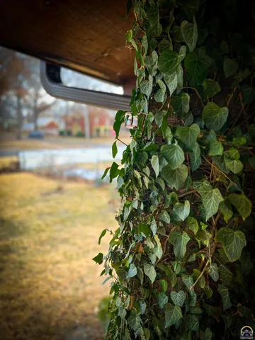 $212,000 | 1427 Southwest Jewell Avenue, Topeka, KS 66604