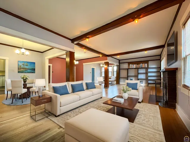 $212,000 | 1427 Southwest Jewell Avenue, Topeka, KS 66604