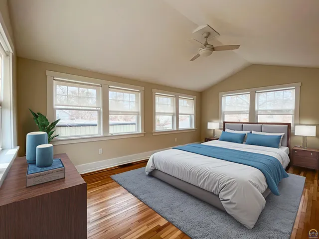 $212,000 | 1427 Southwest Jewell Avenue, Topeka, KS 66604