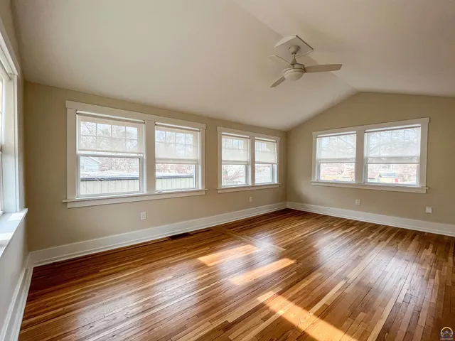 $212,000 | 1427 Southwest Jewell Avenue, Topeka, KS 66604