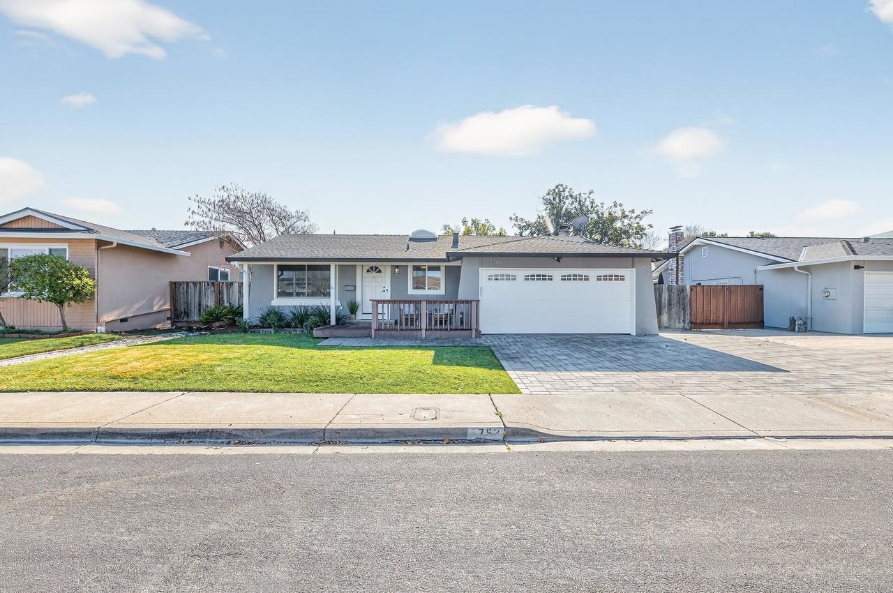 6762 Rancho Court Pleasanton, CA 94588 - Photo 6 of 42 a view of house with a yard and palm trees