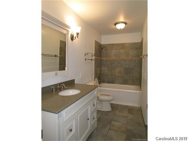 7001 Quail Hill Road Charlotte, NC 28210 - Photo 13 of 19