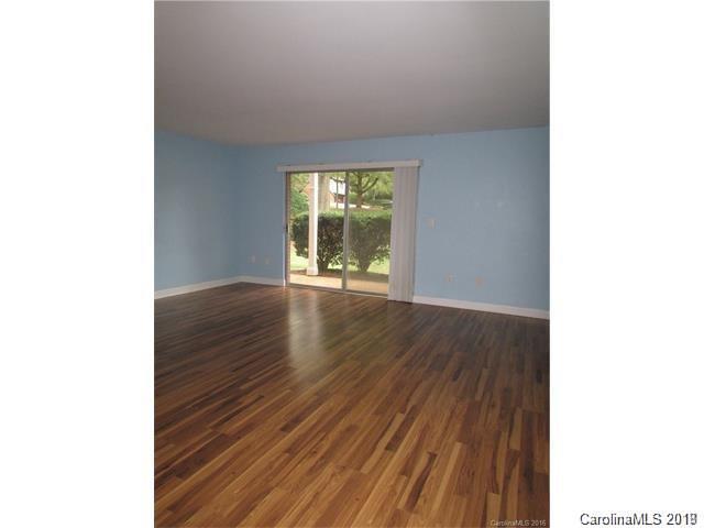 7001 Quail Hill Road Charlotte, NC 28210 - Photo 4 of 19