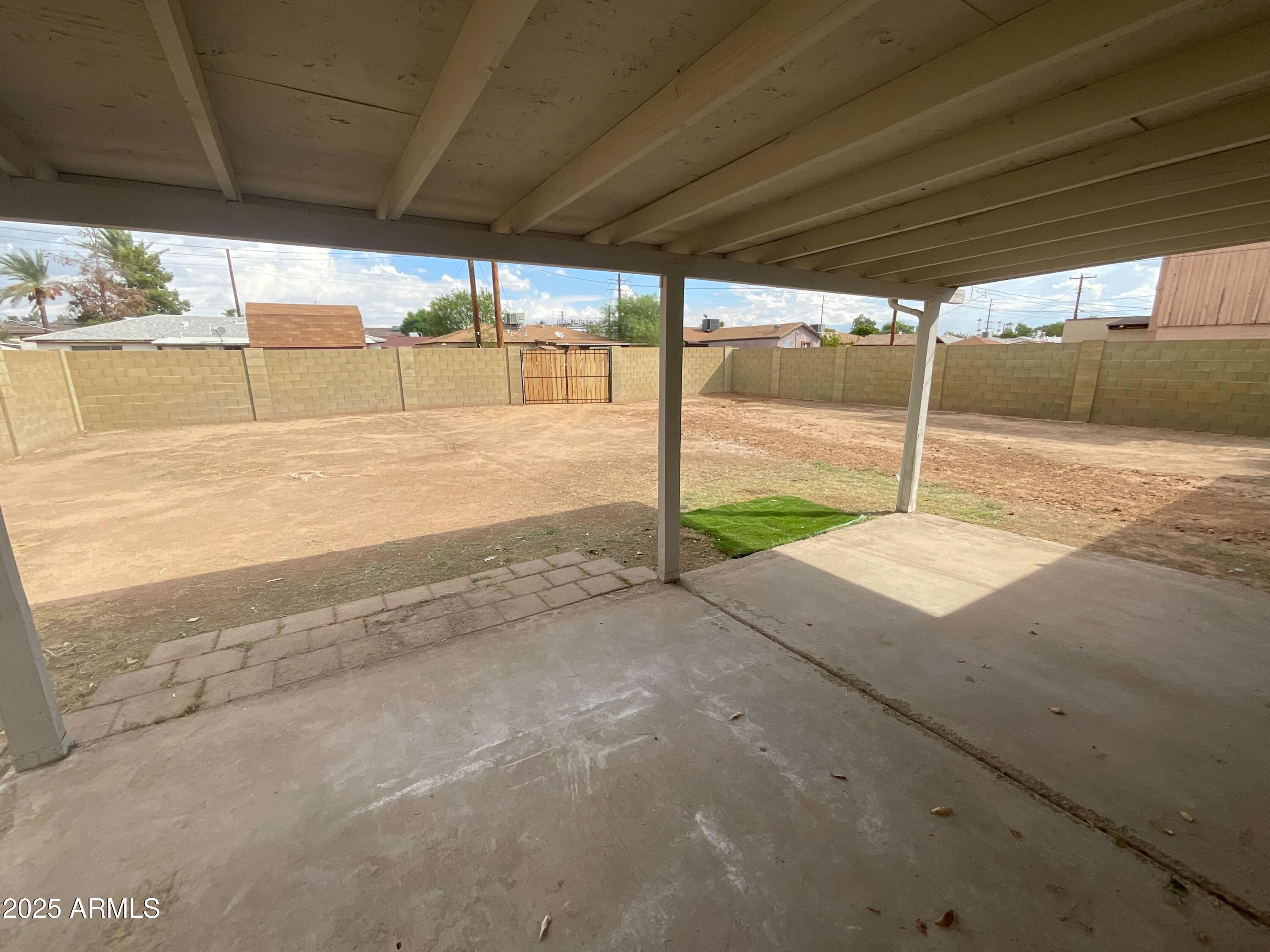 3618 West Rancho Drive Phoenix, AZ 85019 - Photo 8 of 26 IMG_0257