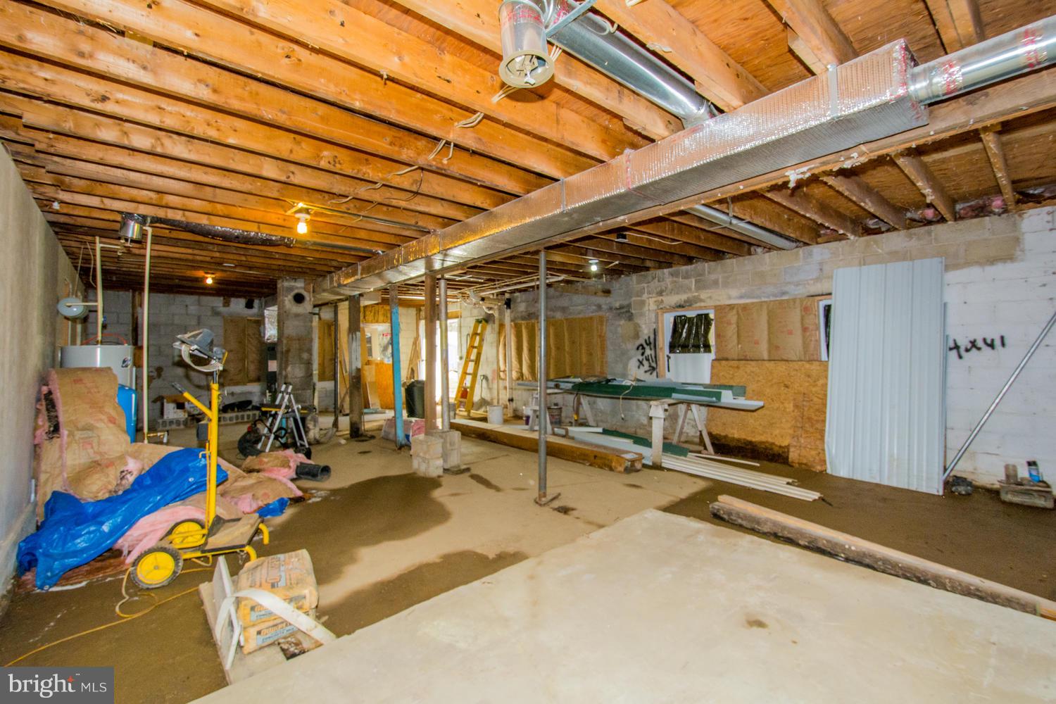 4109 Conowingo Road Darlington, MD 21034 - Photo 17 of 102 Garage