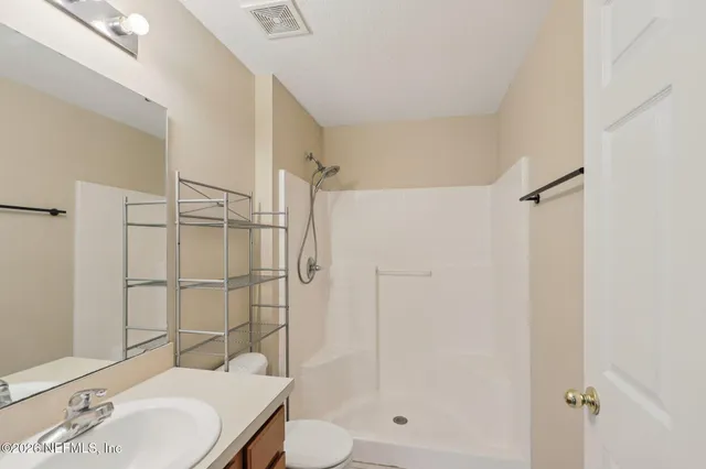 $1,850 | 7067 Deer Lodge Circle, Unit 106, Jacksonville, FL 32256