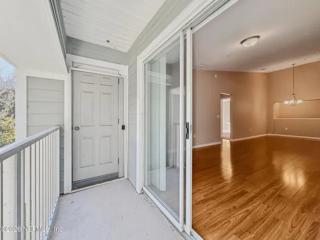 $1,850 | 7067 Deer Lodge Circle, Unit 106, Jacksonville, FL 32256